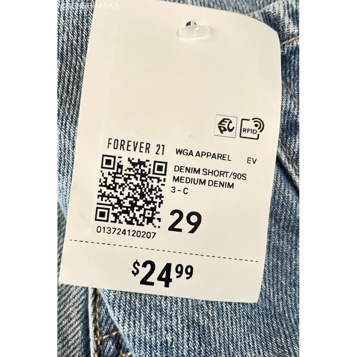 Forever 21 - 90s fit mom‎ Jean Shorts - Size 29 - Image 7