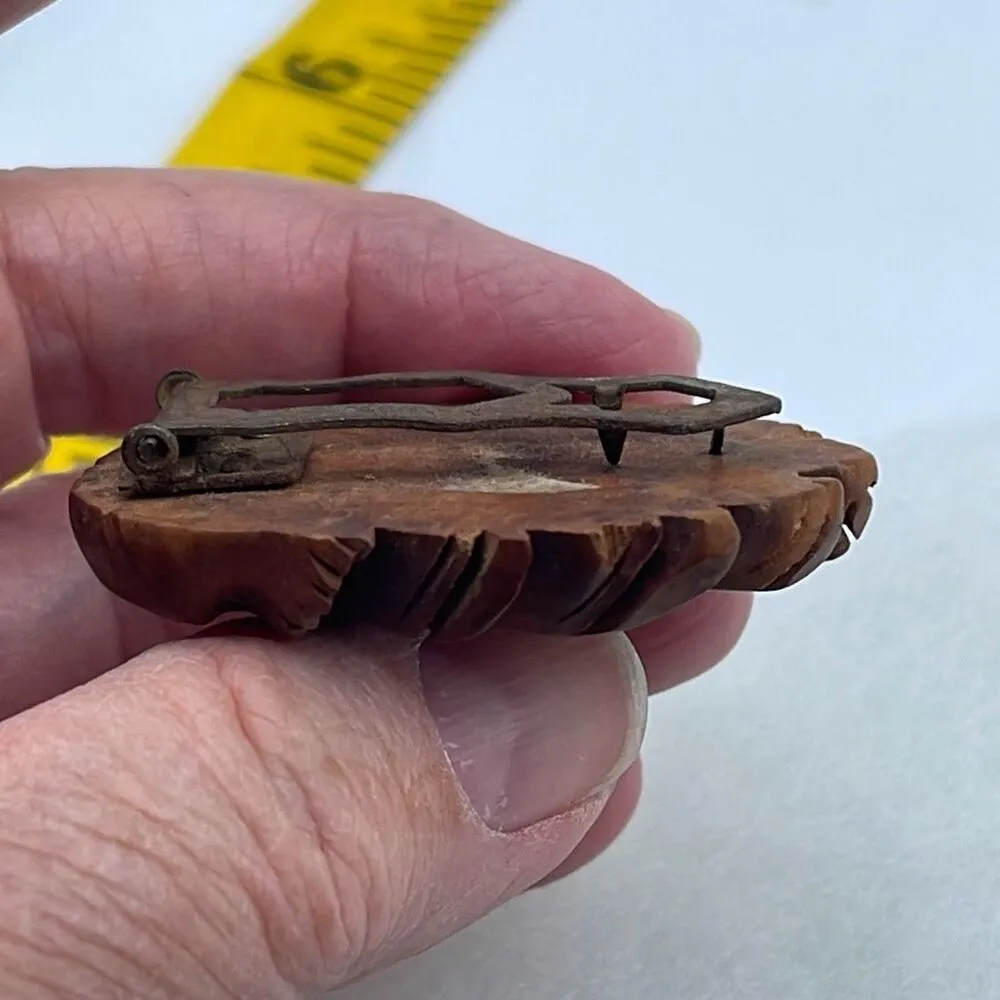 Antique-Vintage hand carved wood fur dress clip. Botanical design - Image 5
