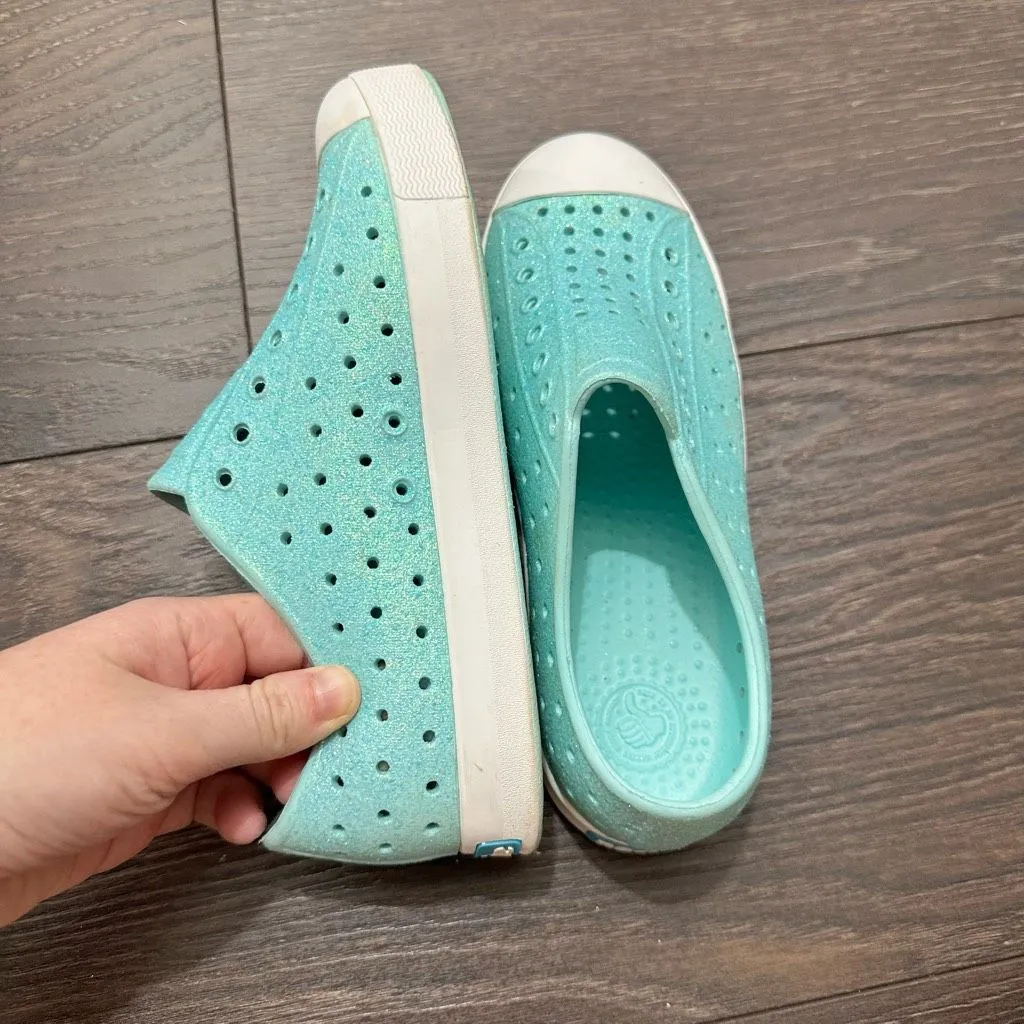 Native Mint Juniors 3 Slip on Shoes Size undefined - Image 5