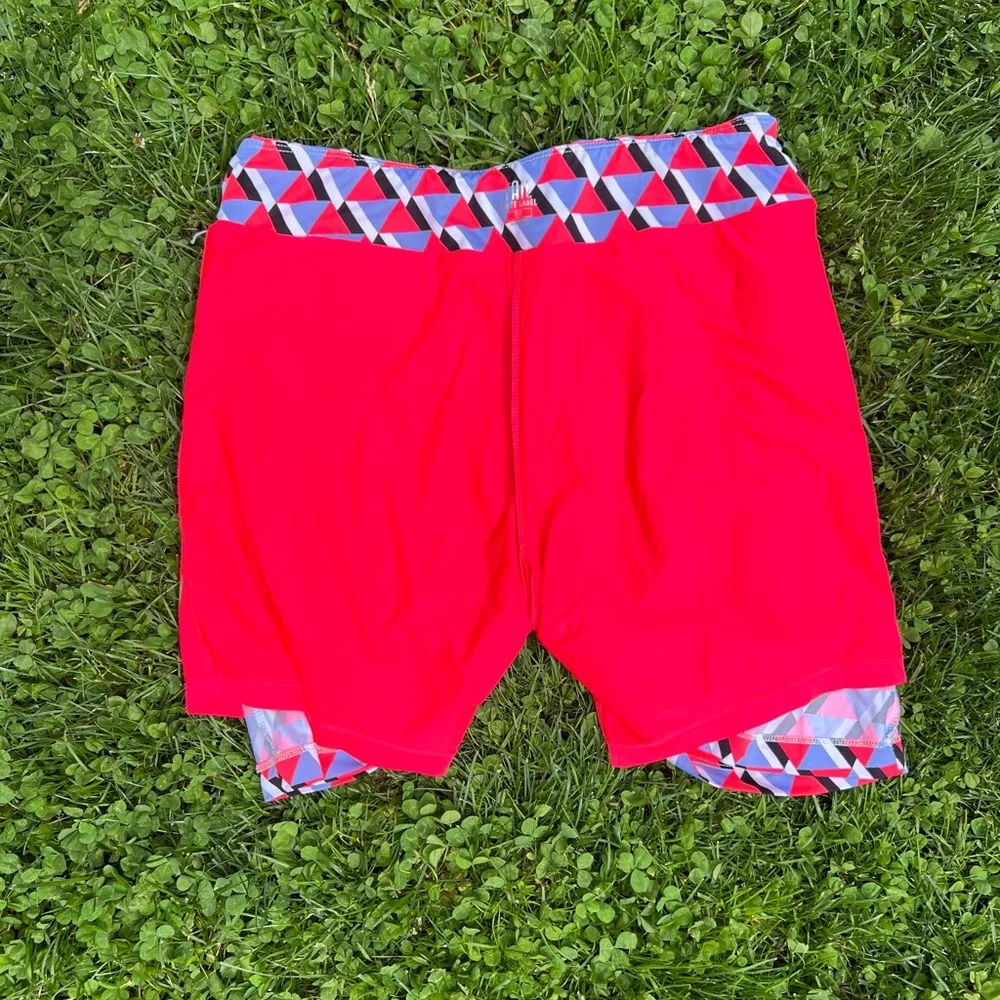 Tail White Label Bright Colored Triangular Pattern Tennis Golf Skort NWOT Pink Size M - Image 6