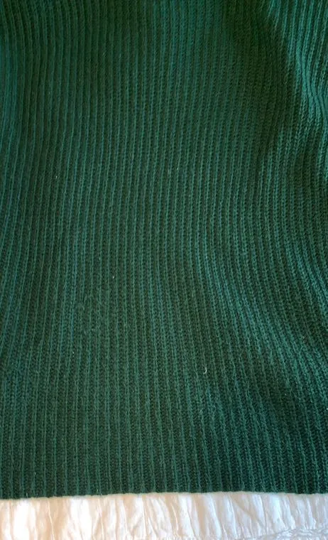 Forever 21 Green Sweater  - Image 4