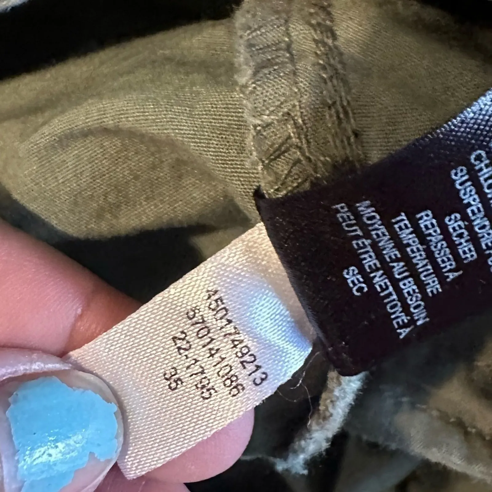 White House Black Market Green Cargo Capri Pants – Size 10 - Image 2