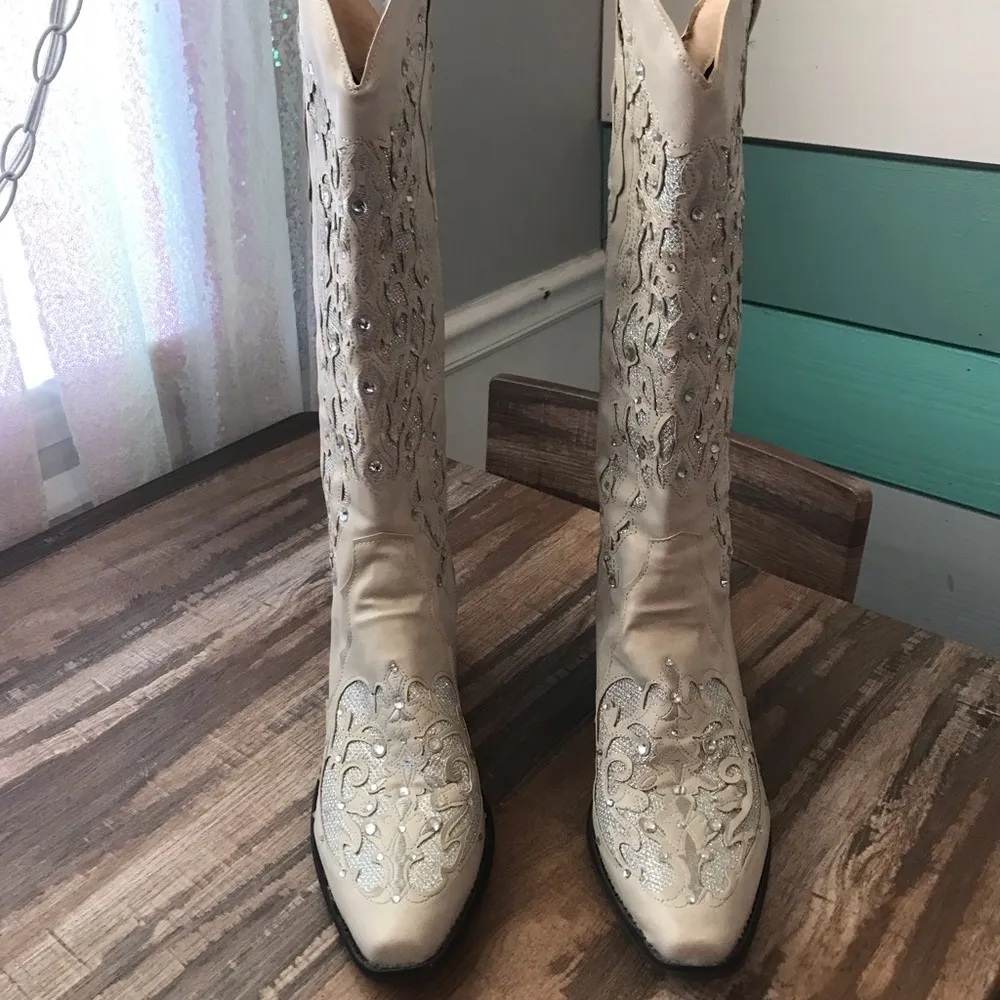 Retro Women's Cowgirl Cowboy Block Heel Mid Wide Calf Western Shoes Size 39 Silver - Image 2