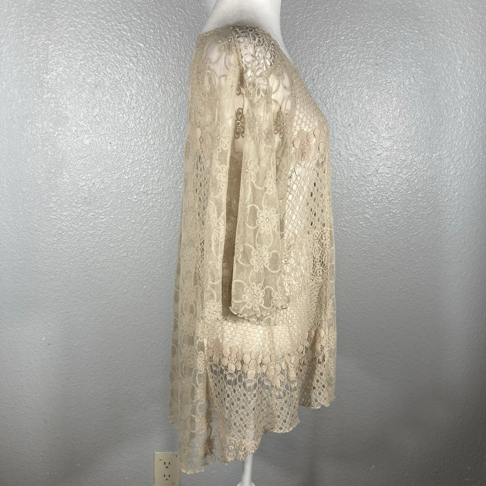 John Mark Crochet Lace Top M Cover Up Beige Cream Boho Coastal Beach Whimsical - Image 6