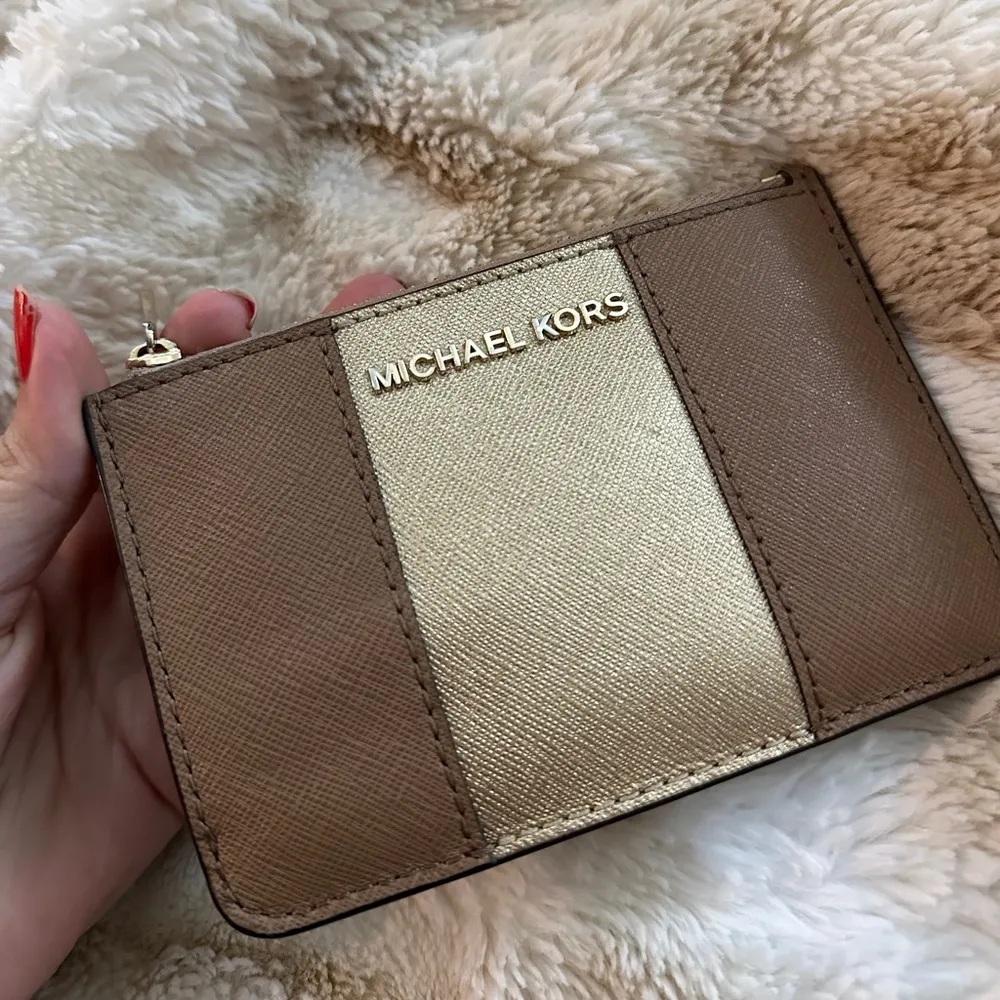 Michael Kors Women's Center Stripe MK TZ Coin Pouch Wallet DK Khaki Gold Leather - Image 5