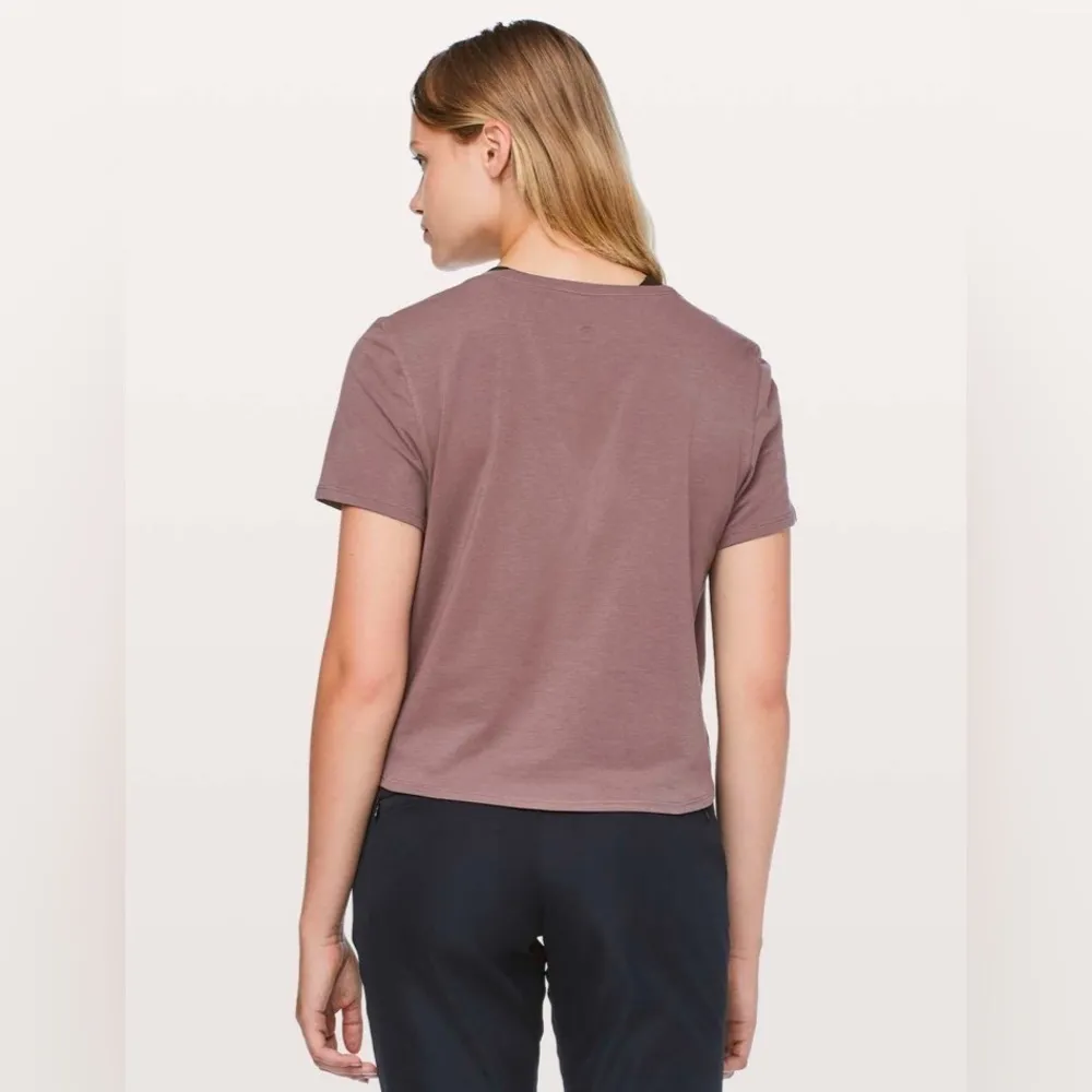 Lululemon Knot Gonna Fly SS V-neck PIMA COTTON active top Tee ANTIQUE Brown 6 S - Image 2