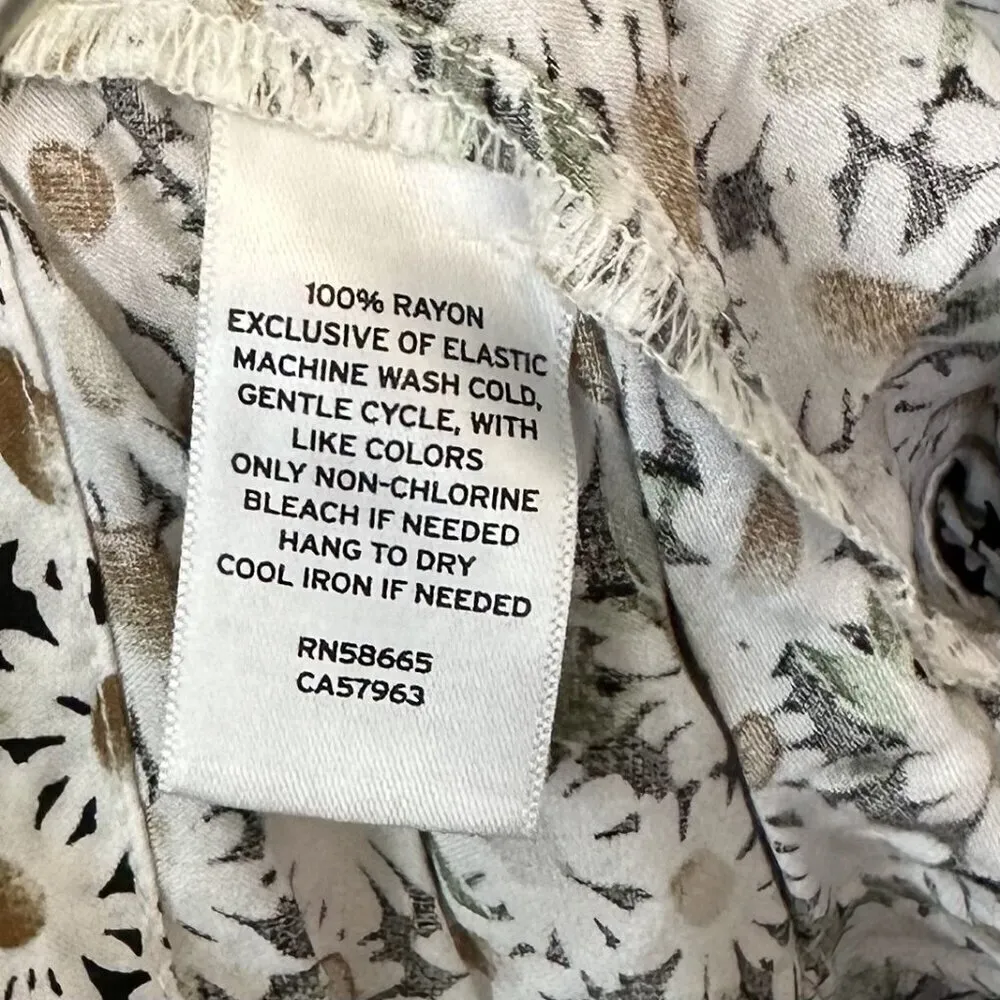 NWT Abound by Nordstrom Black Daisy Halter Crop Top - Size 1X - Image 7