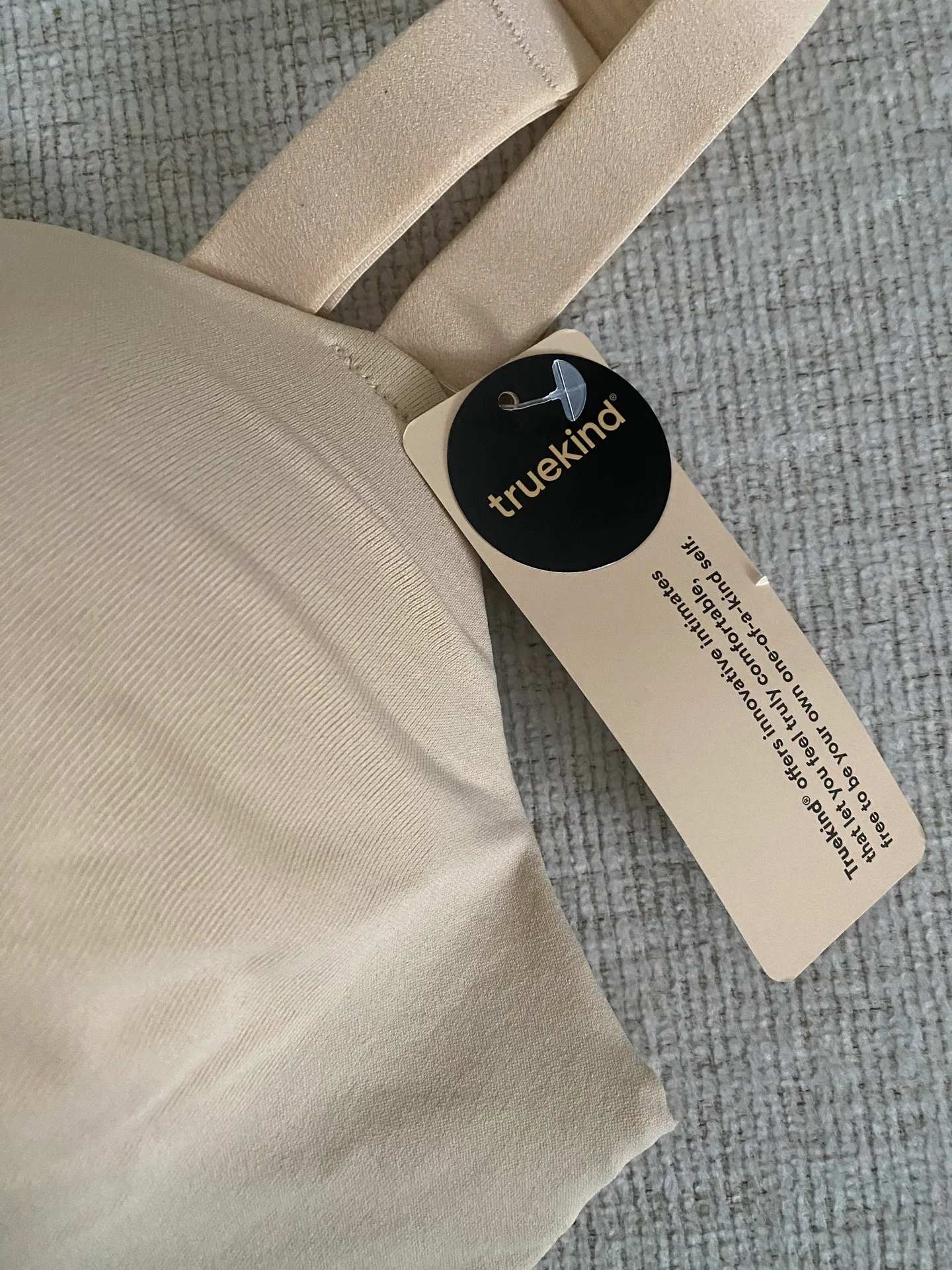 NWT TRUEKIND SUPPORTIVE COMFORT WIRELESS SHAPING BRA SIZE  XL  BEIGE - Image 6