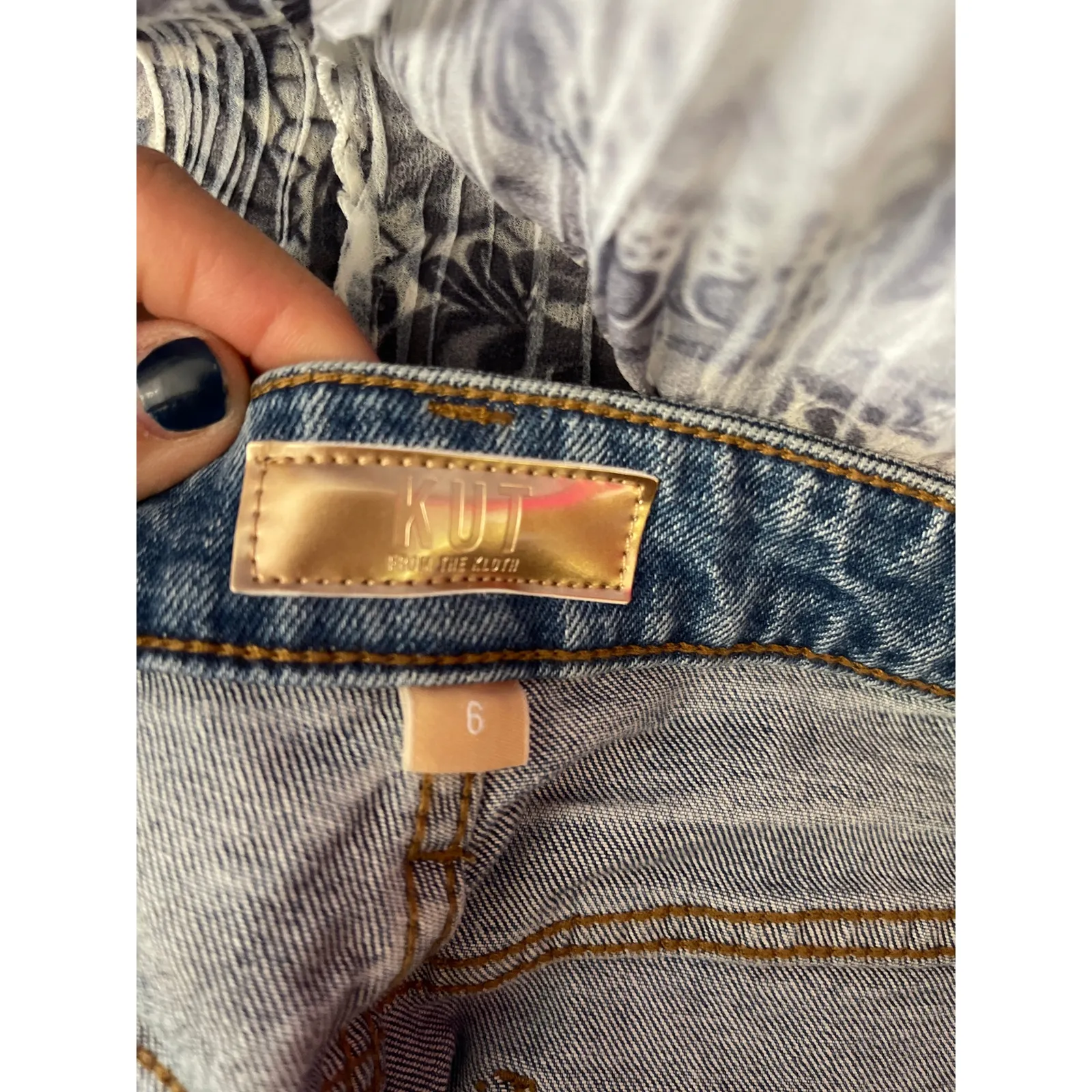 Kit from the Cloth Stitch Fix Hailey high-rise Bermuda Jean shorts size 6 - Image 6