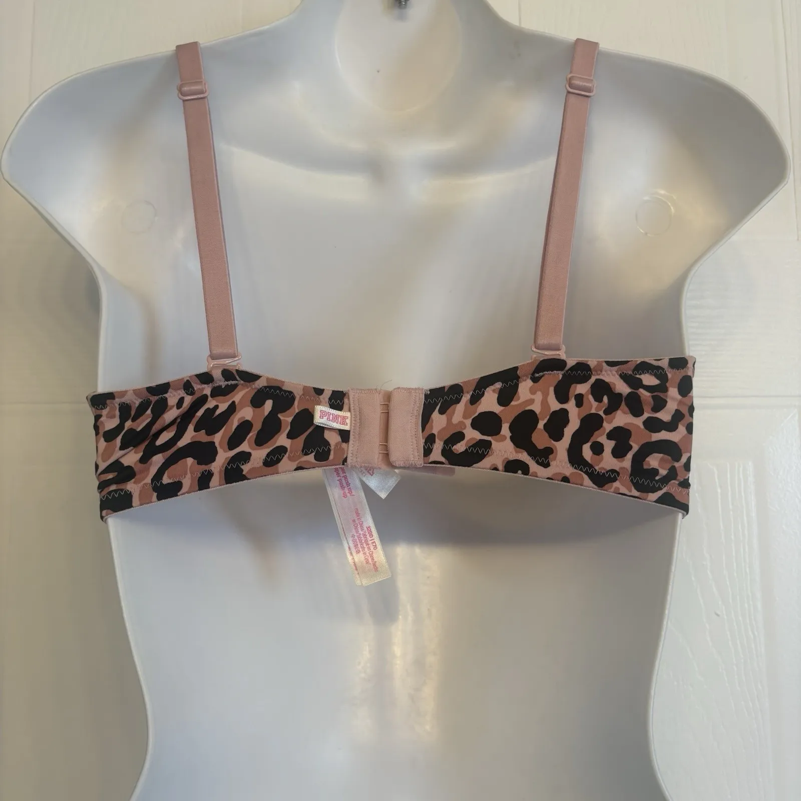 Victoria's Secret PINK Wear Everywhere Super Pushup Bra 32DD Pink‎ Leopard NEW - Image 4