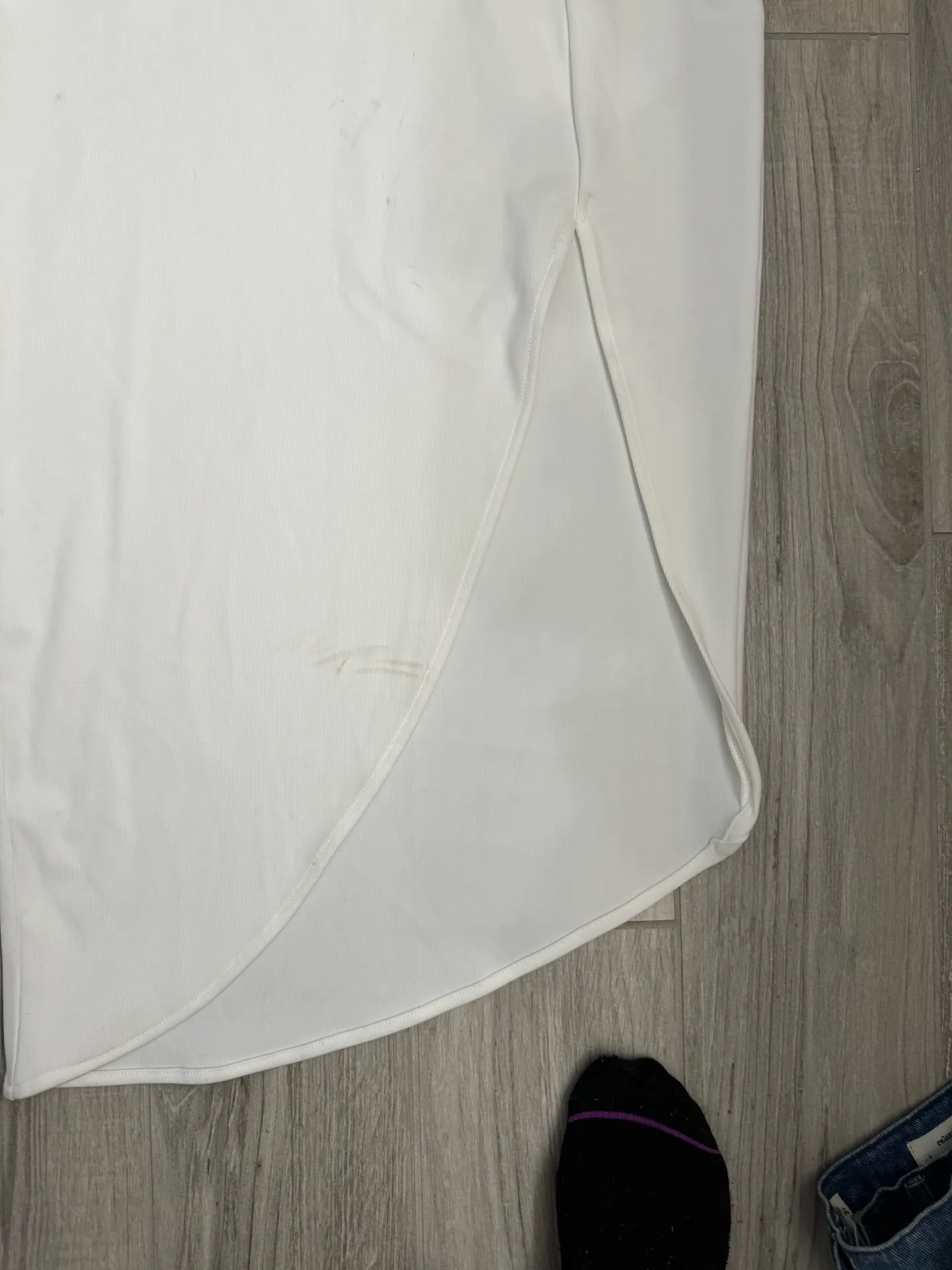 House of Harlow 1960 x Revolve White Bodycon Halter Neck Midi Dress- Size Medium - Image 3