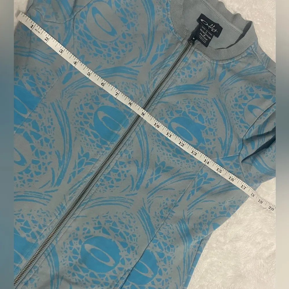 Oakley light blue & gray zip-up jacket with the Oakley logo subtle in the design - Image 6
