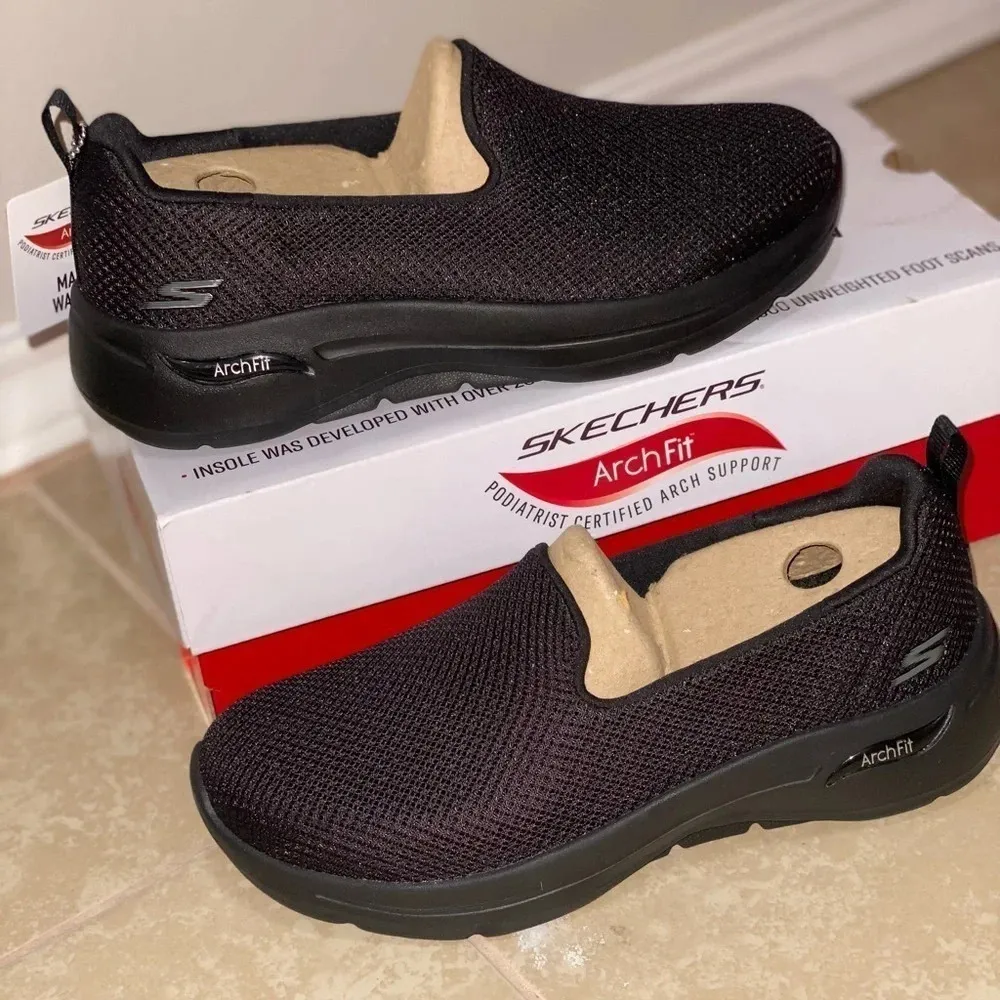 Skechers Women Shoes Black Go walk Arch Fit size 6 Slip on - Image 9