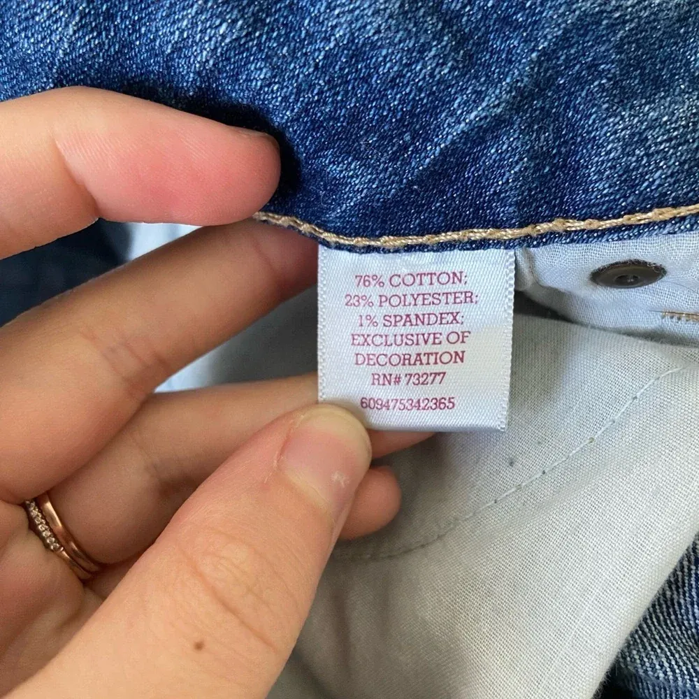 SO junior’s folded cuff denim‎ shorts — size 9 - Image 5