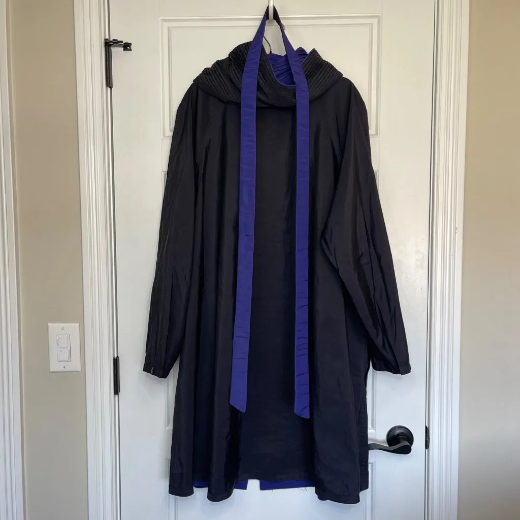 Mycra Pac Donatella Reversible Coat Women's‎ Size S/M Pleated Hood Black Purple Size M - Image 3