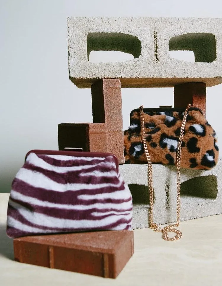 Animal Zebra Print Crossbody Bag Purse - Image 6