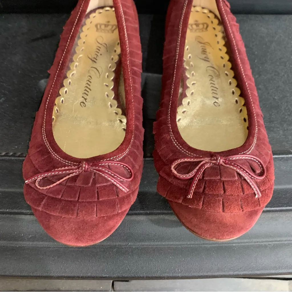 Juicy Couture Pam & Gela Velvet Velour Shoes Maroon Women's 7.5M - Image 3