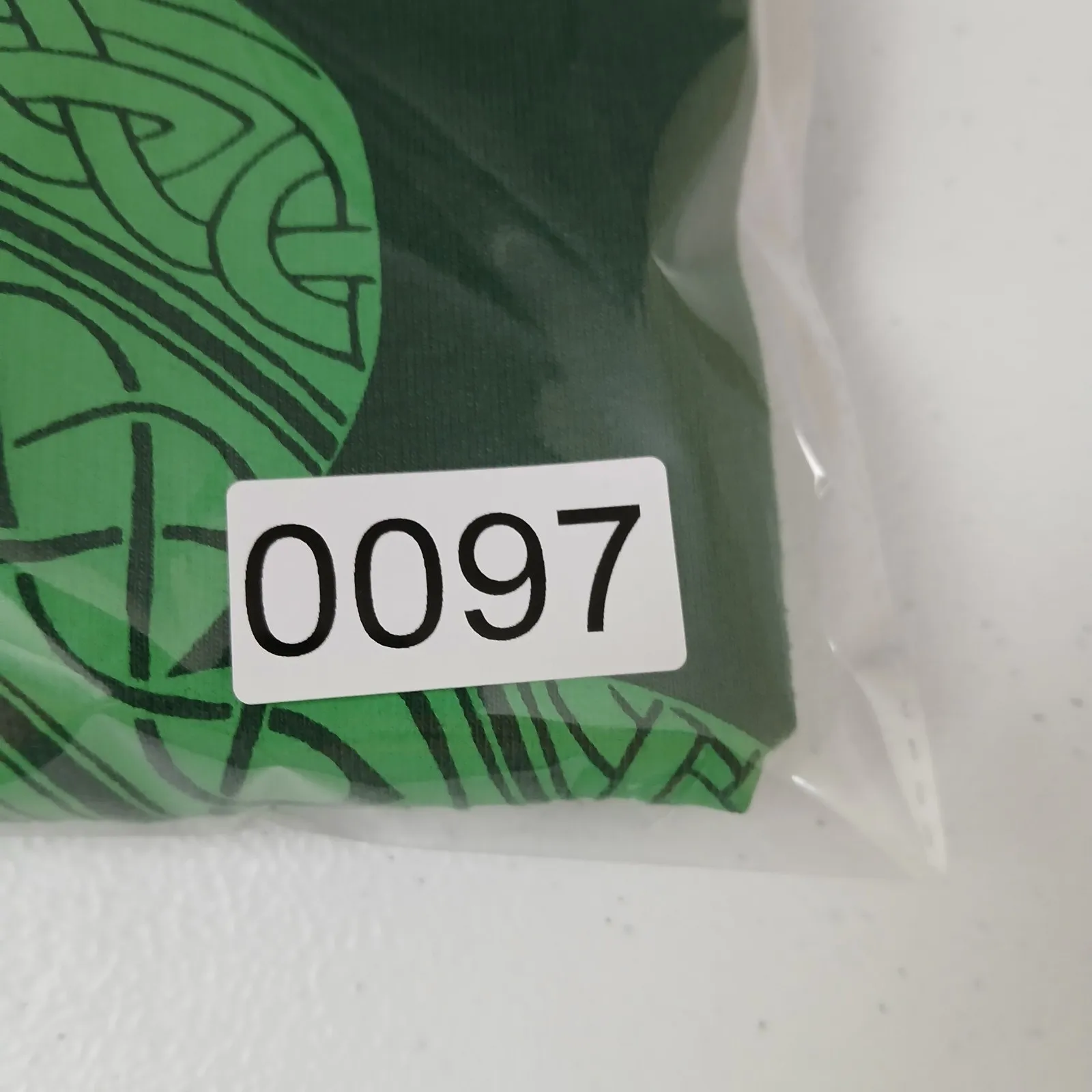 St. Patrick's Day Sweater Women Small Celtic Clover Green Shamrock Lucky Irish - Image 9