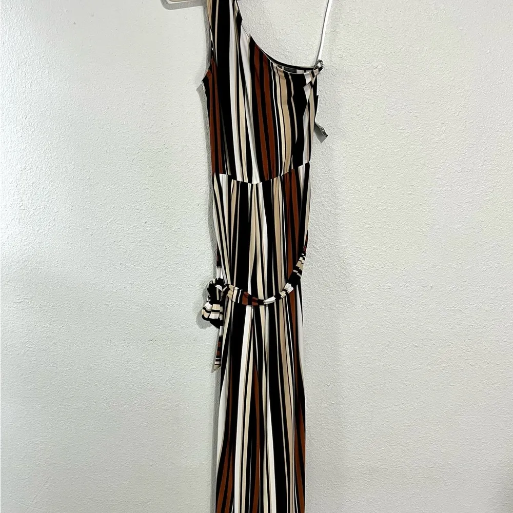 NWT New York & Company Striped One Shoulder Jumpsuit Size XS Black - Image 2