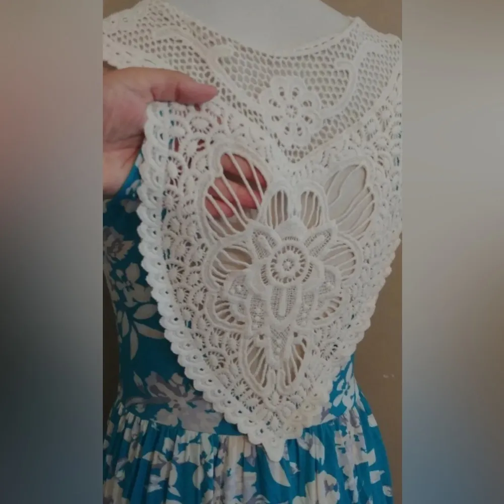 Turquoise Floral Crochet Back Lightweight Flowy Maxi Dress by Gilli Modcloth S Blue - Image 8