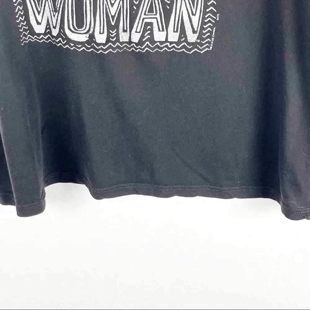 JUNK FOOD 100% Cotton Two Tone Sleeveless Wonder Woman Graphic Tee, Size Medium - Image 6