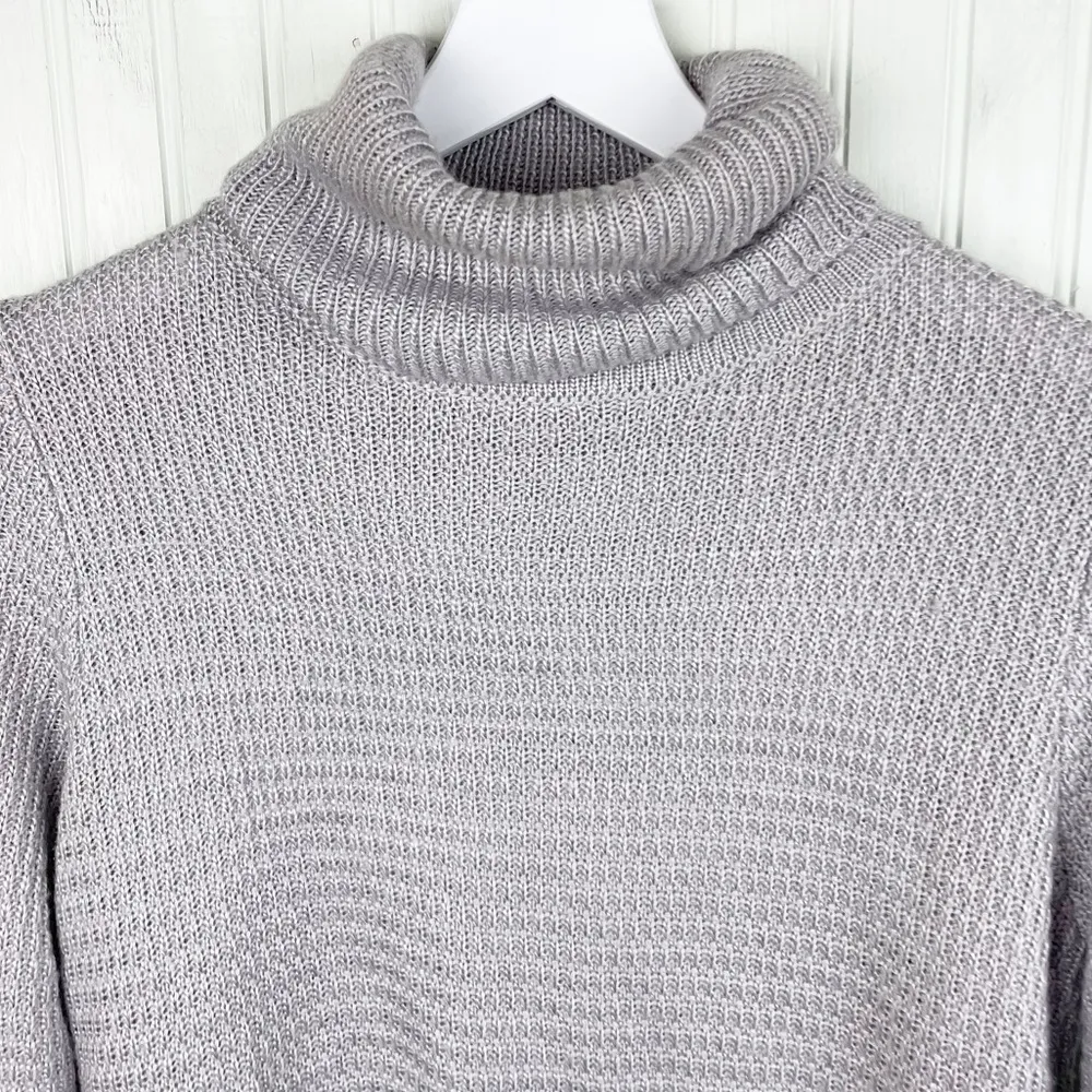 Lulus Cromwell Light Grey Waffle Knit Cozy Turtleneck Sweater Women's Size Small - Image 6