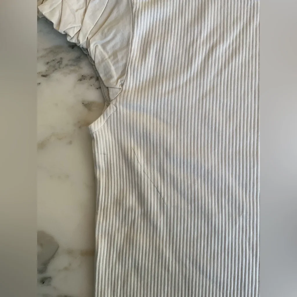 NWT J.Crew Vintage Rib Tee / Poplin Puff Sleeves in Natural Sz XS - green tape - Image 7