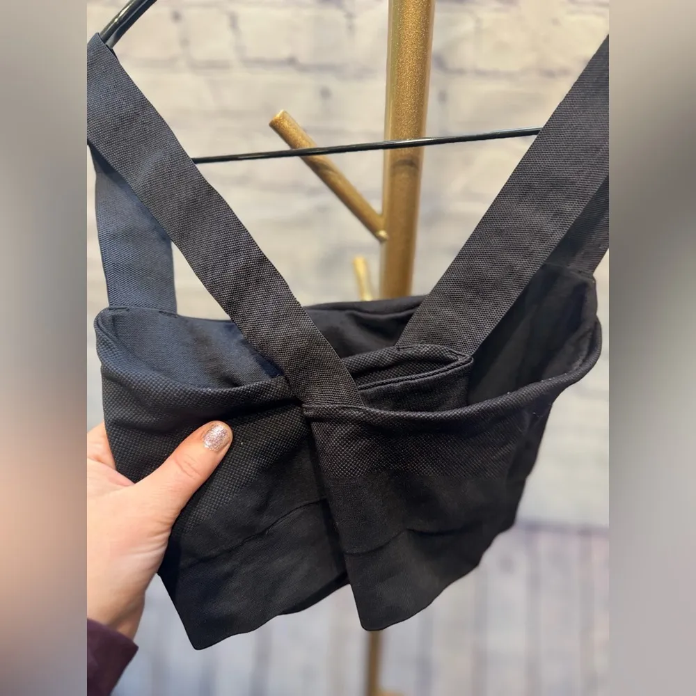 Athleta Warrior Longline Bra size medium - Image 2