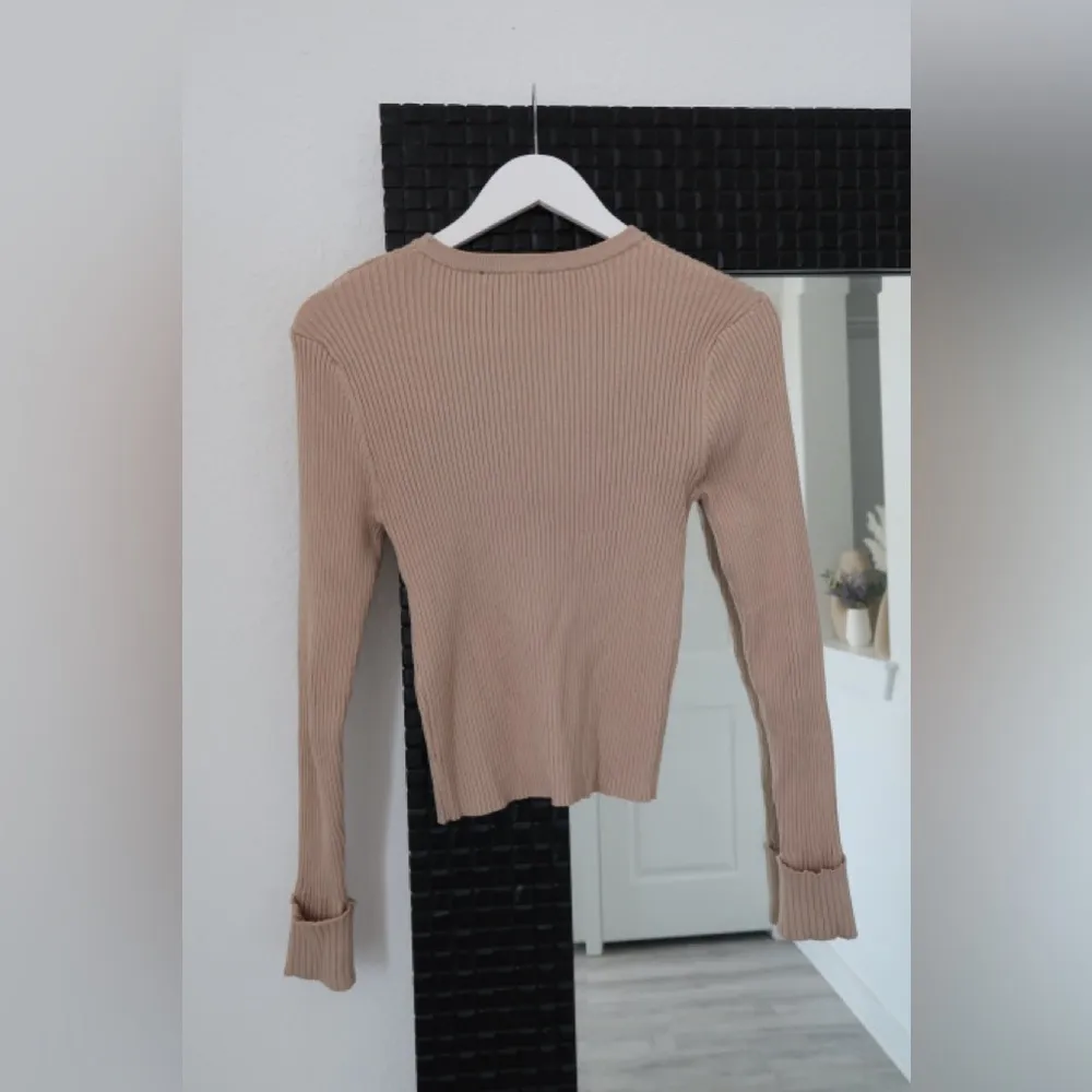 sweater top - Image 3