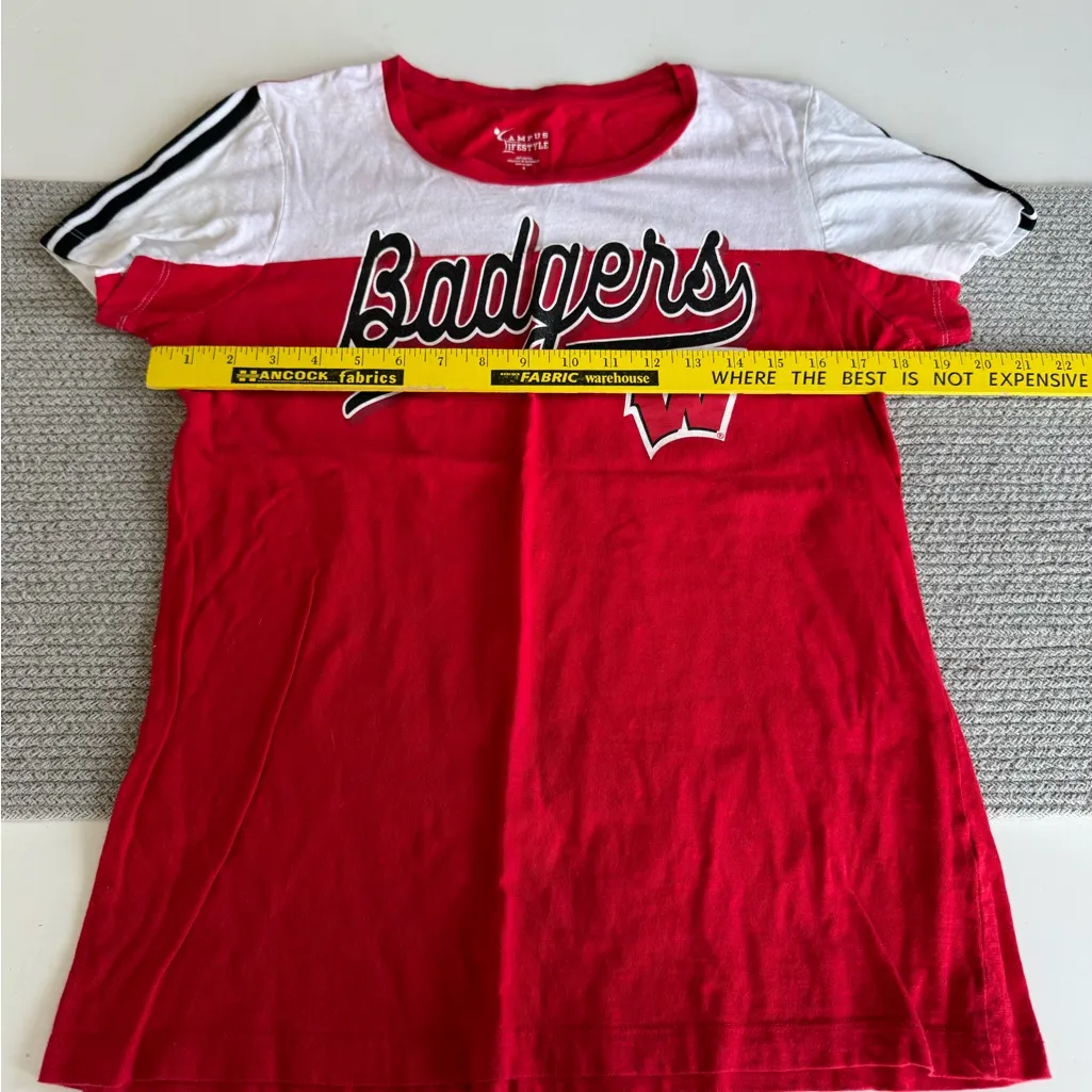 Wisconsin Badgers Red White Black Stripe Short Sleeve Women’s Tee Shirt Medium - Image 6