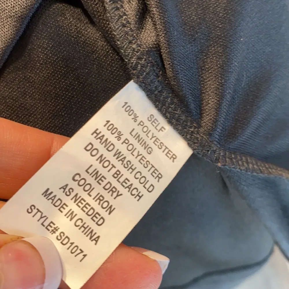 Peach Royal Maxi Dress Size Medium - Image 6