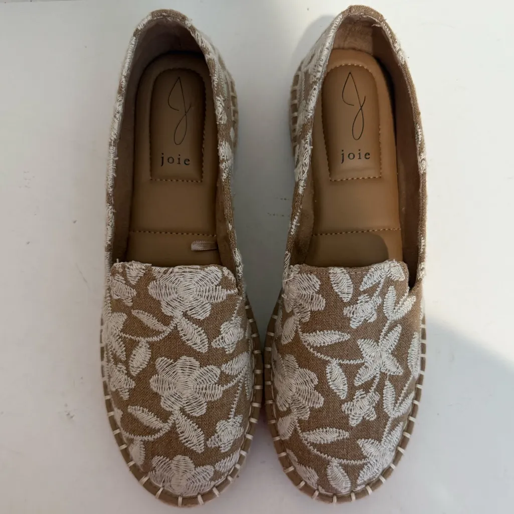 JOIE Cara-BF Beige and White Floral Embroidered Espadrille Slip-Ons Size 6.5 - Image 4