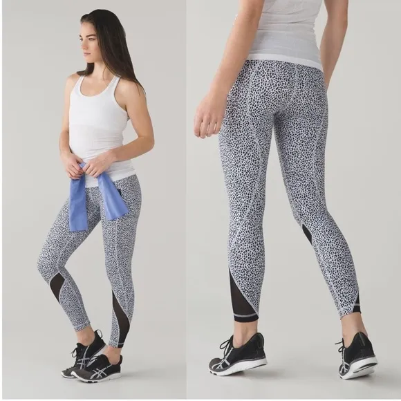 LULULEMON Inspire Tight Black & White Miss Mossaic Mesh - Image 2
