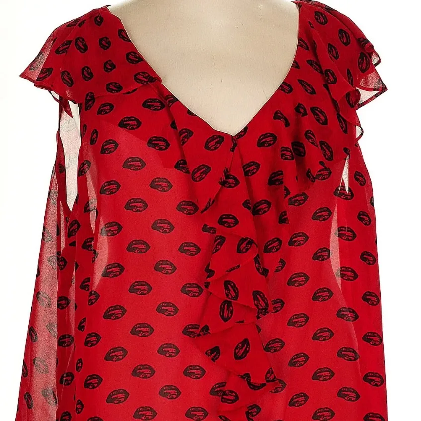 Torrid Tank Top Red Lips Ruffled Chiffon Sheer Blouse Rocky Horror Plus Size 4X - Image 8