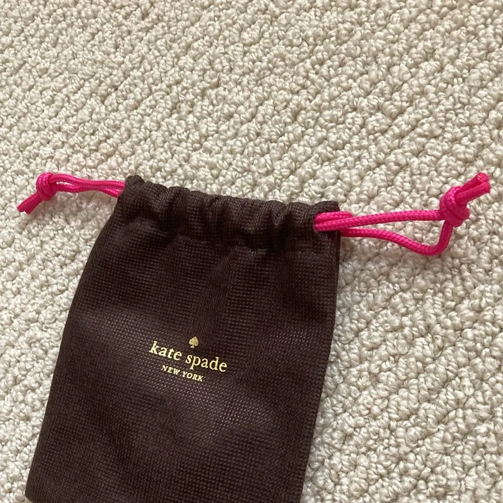 Kate Spade New York Mini Dust Bag Protective Jewelry Holder Brown 4.75” by 6” - Image 3