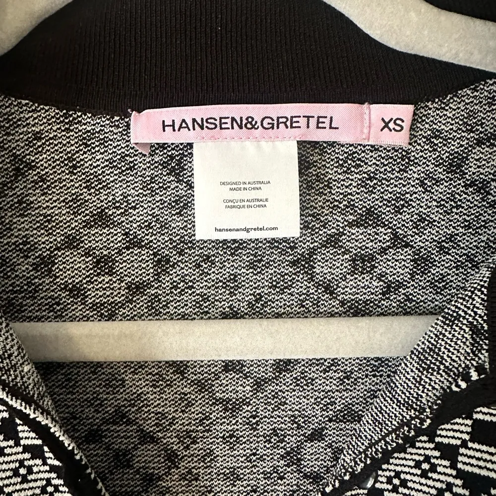 REVOLVE HANSEN + GRETEL Brydie Dress in Floral Jacquard, mini dress, size XS Black - Image 4