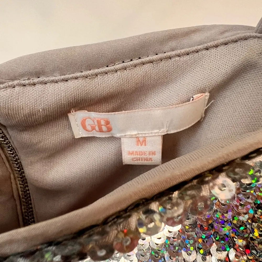 FINAL PRICE DROP GB ( Gianni Bini ) Sequined Cropped Top - Image 9