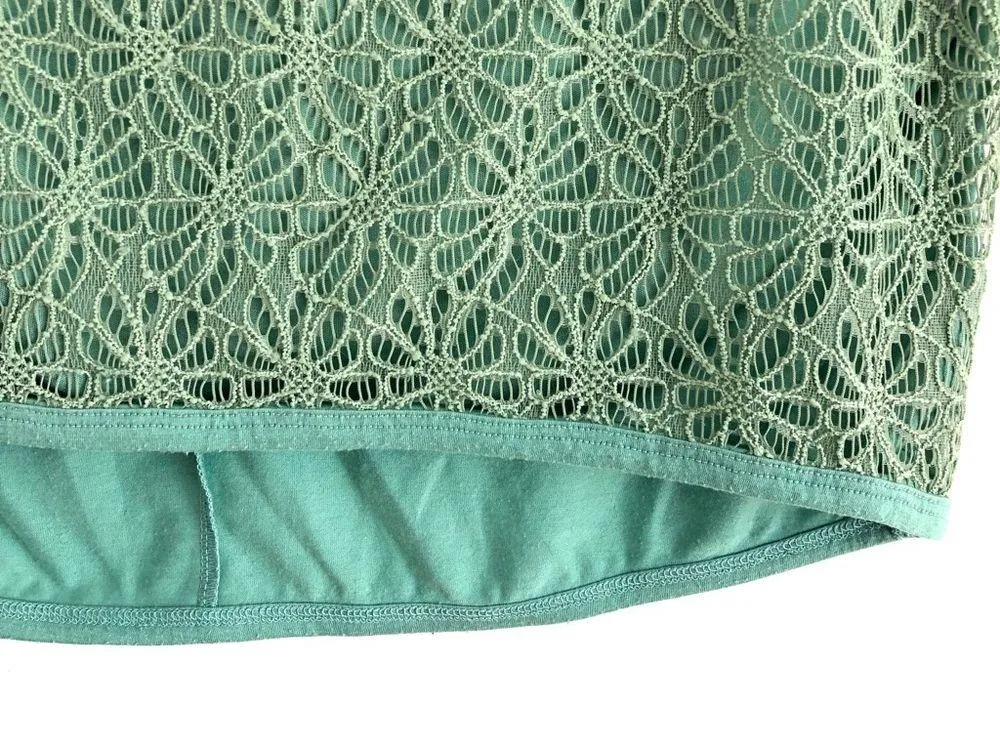 Forever 21 Floral Overlay Crop Top Sage Green M - Image 4