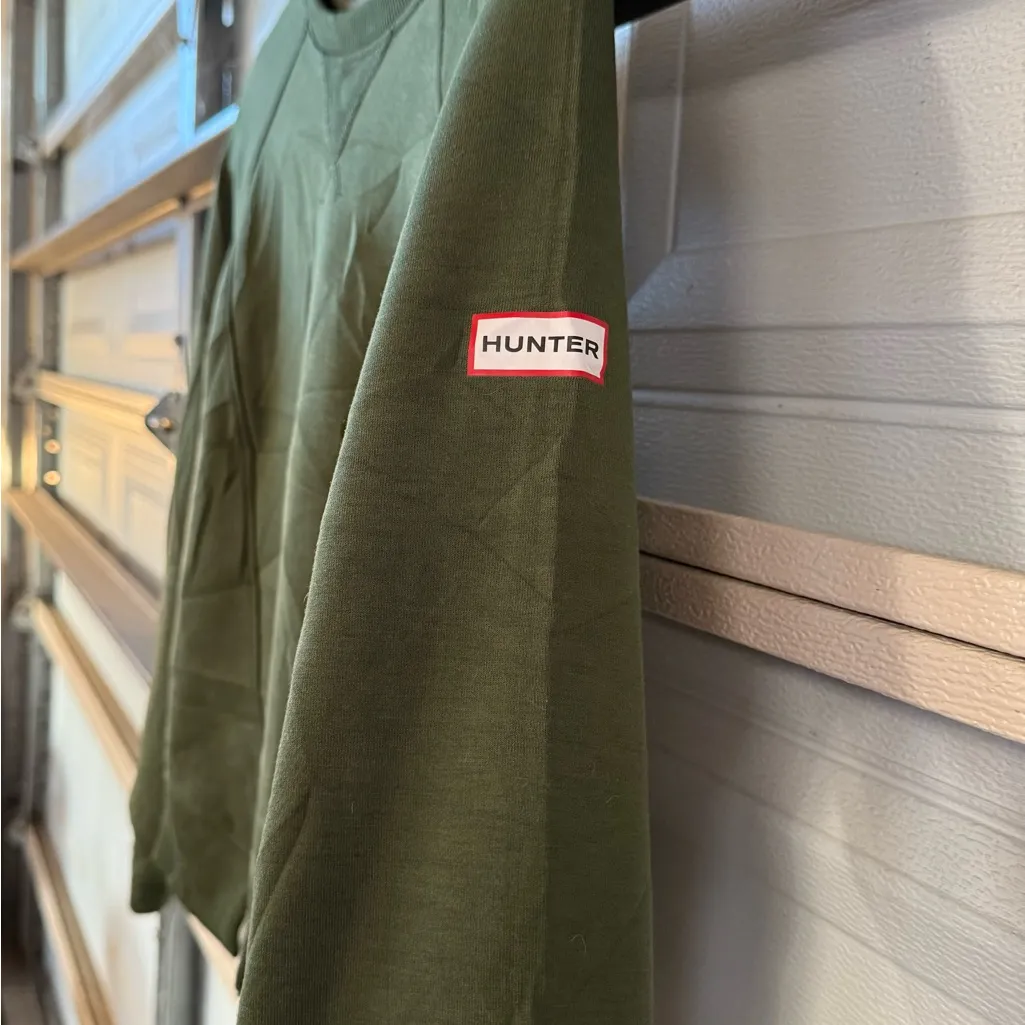 Hunter Dark Green Women's Crew Neck Sweater - Image 6