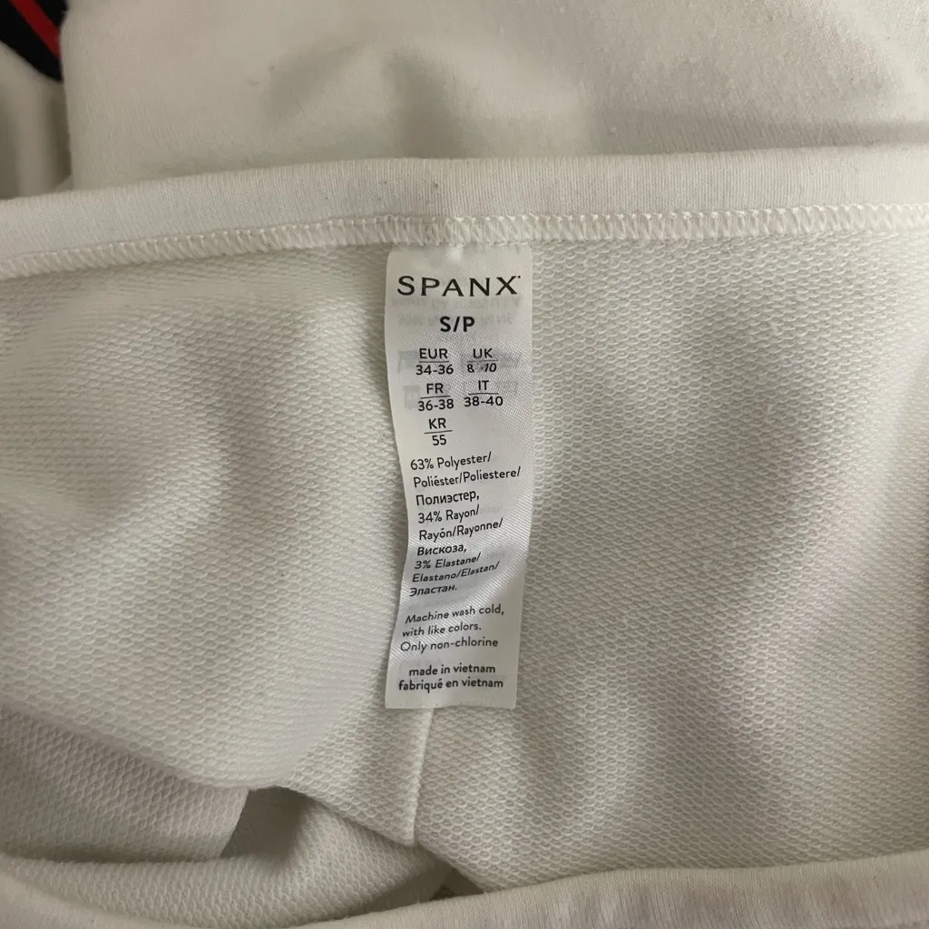Spanx Comfy white oversized sweatshirt womens size Small - Image 4