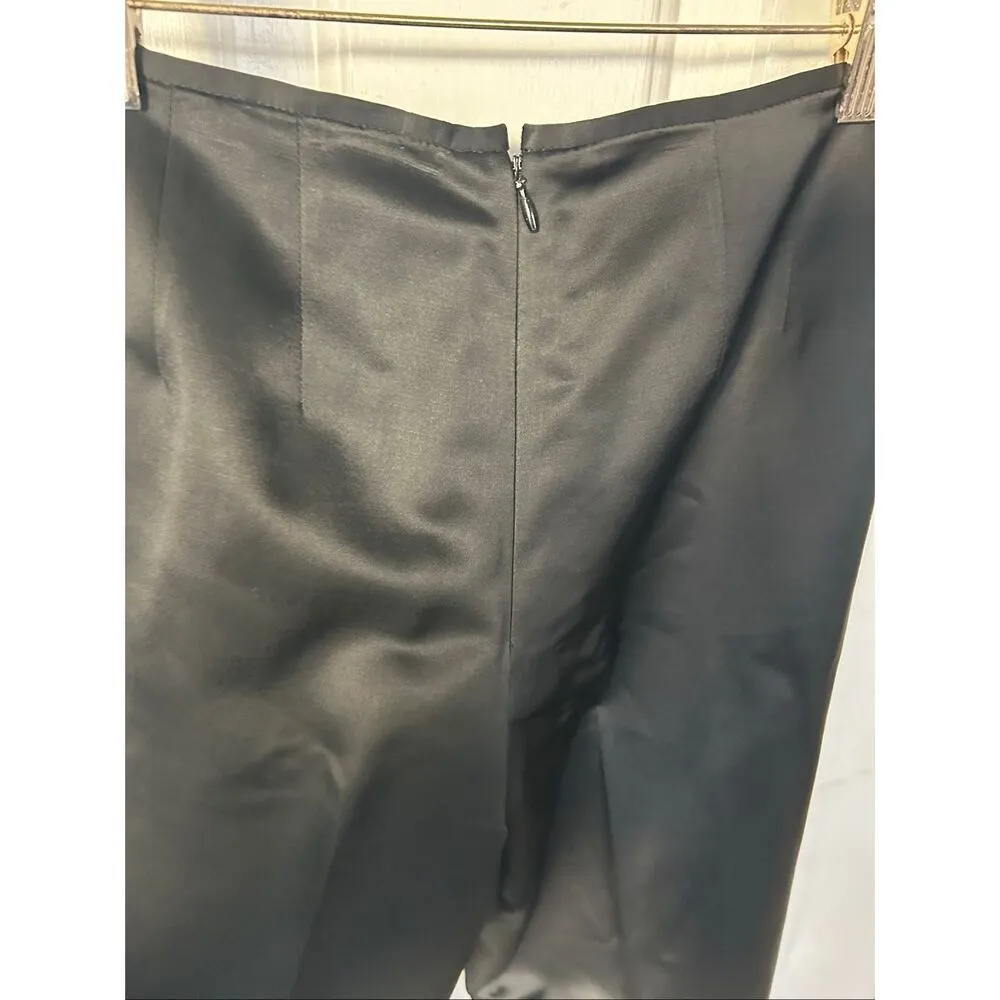 Tahari slik like dress pants with a cut in the back insulated size 0-2 see measu - Image 4