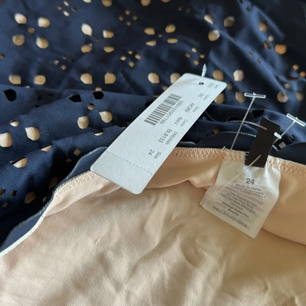 NWT  J.Crew Scalloped One Shoulder Swimsuit Laser Cut Eyelet Navy Blue 24 - Image 5