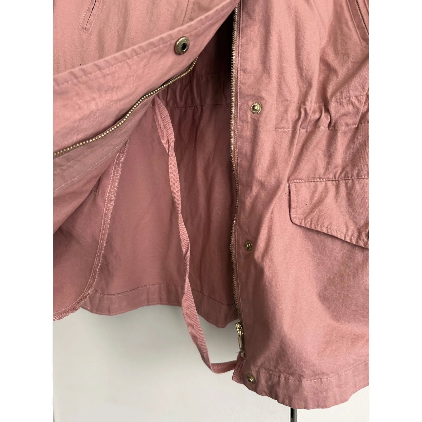 Love Tree Womens Pink Hooded Utility Jacket Drawstring Waist Gold Hardware Med - Image 3