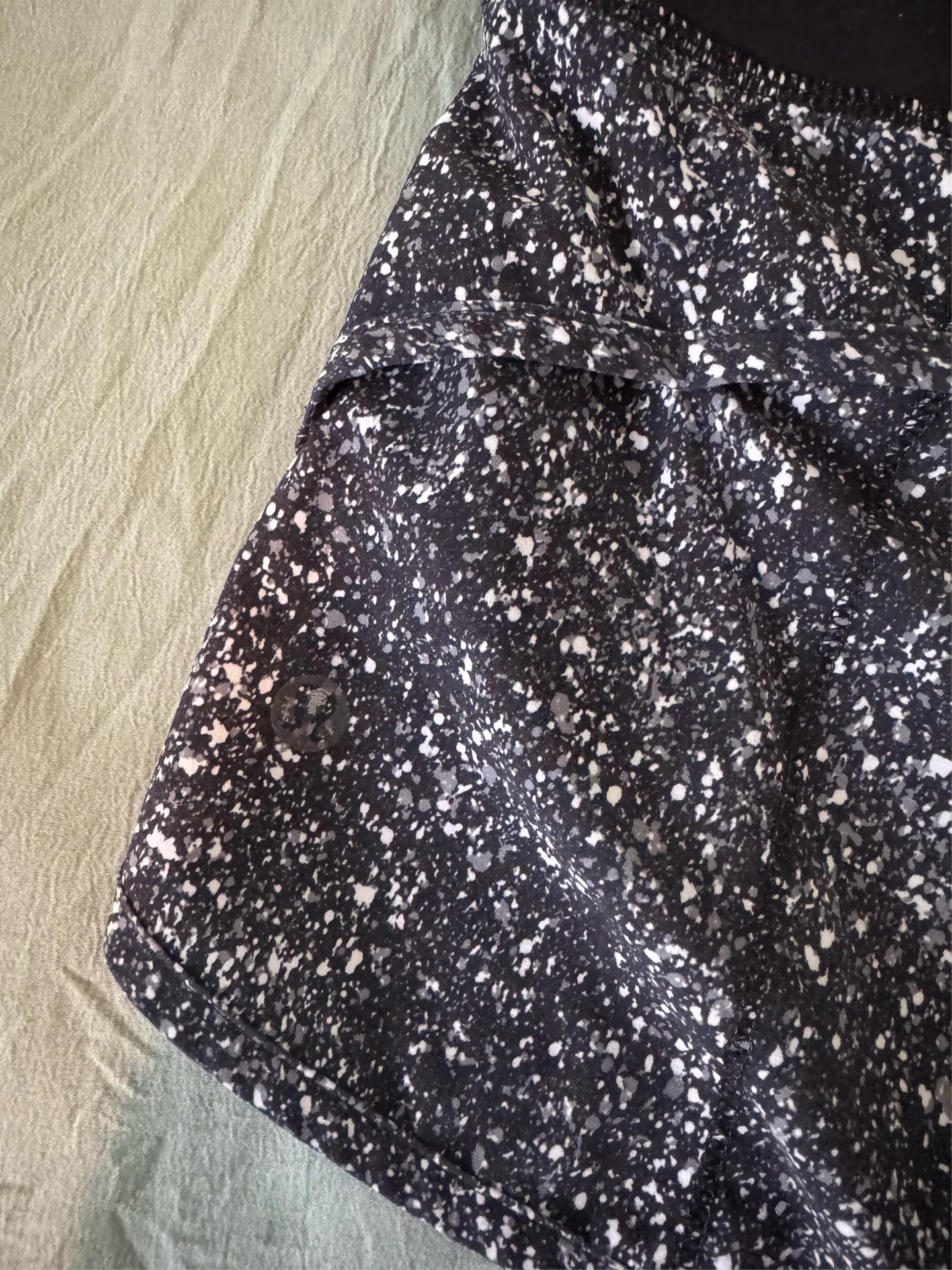 Lululemon  Shorts - Image 3