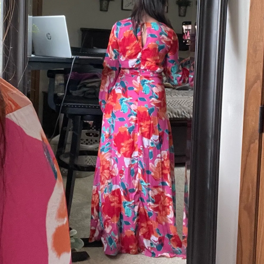 En Creme Floral Maxi Dress Pink - Image 3