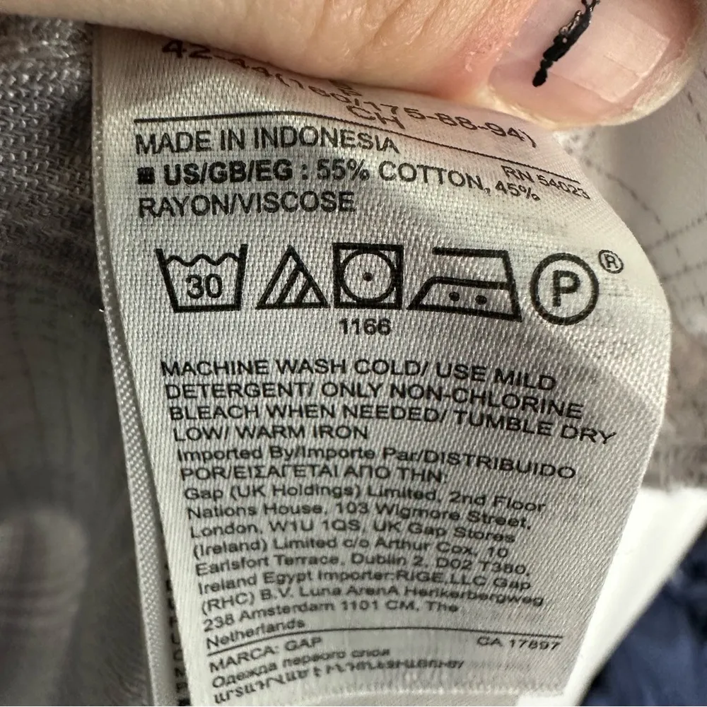 Gap Button Down Flannel Long Sleeve Shirt Womens Small Grey - Image 4