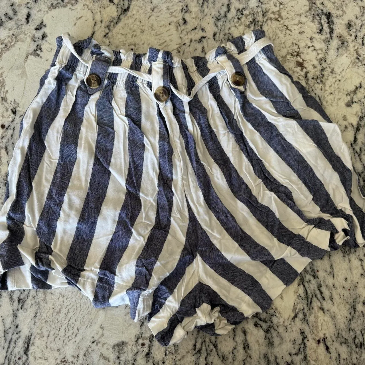 Outfitters Shorts - Image 2