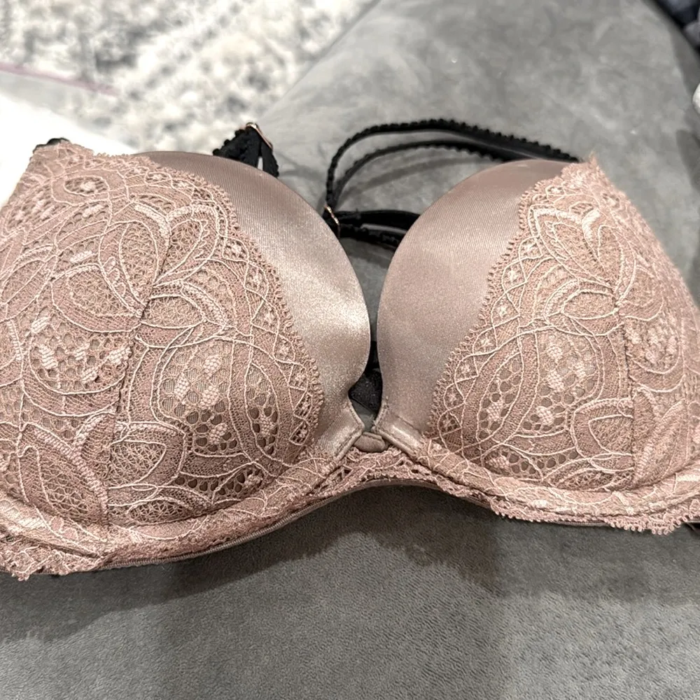 VICTORIA’S SECRET VINTAGE VERY SEXY PUSH-UP BRA - Image 8