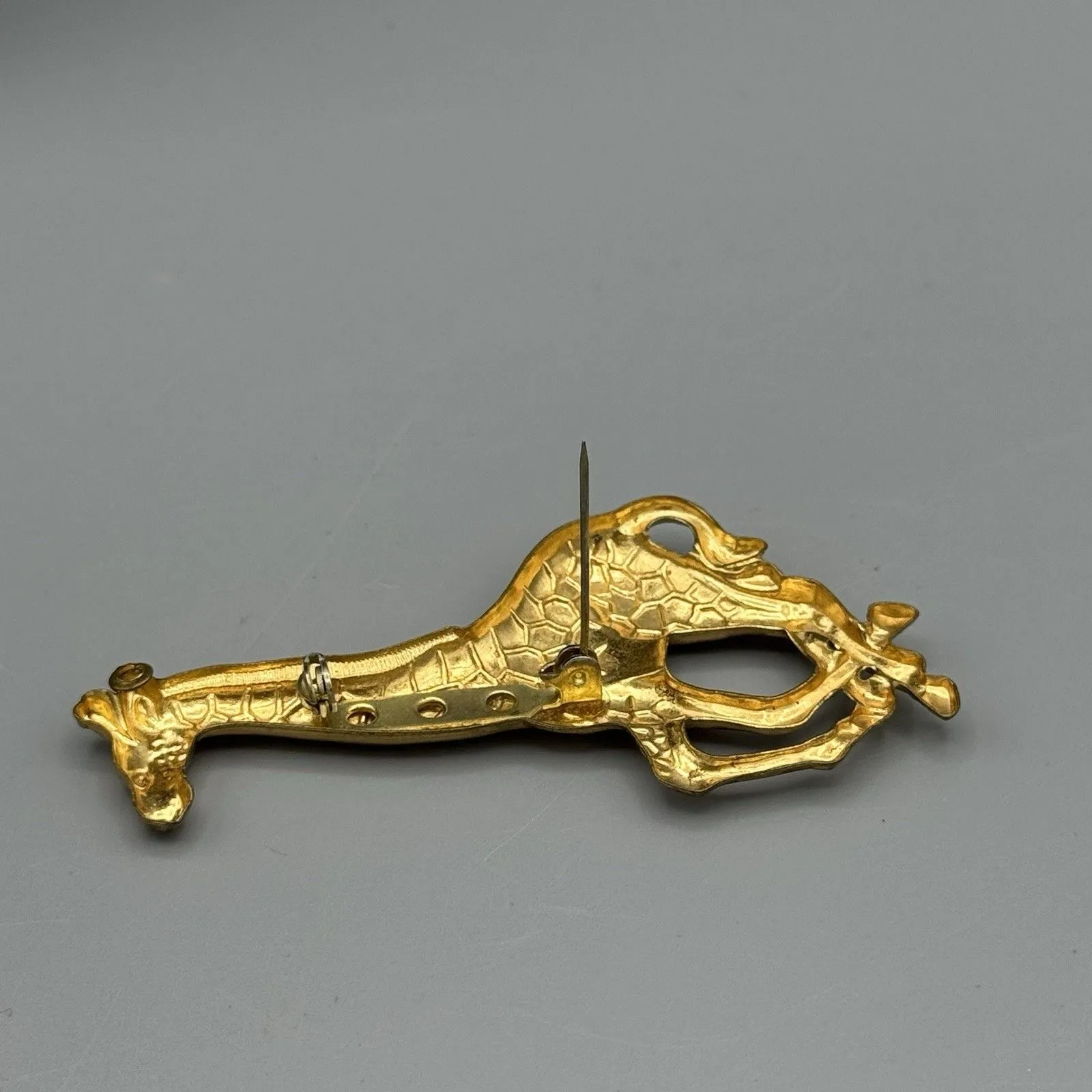Vtg Gold Tone Giraffe Brooch Pendant Safari Wildlife Fashion Costume Jewelry Size 0 - Image 5