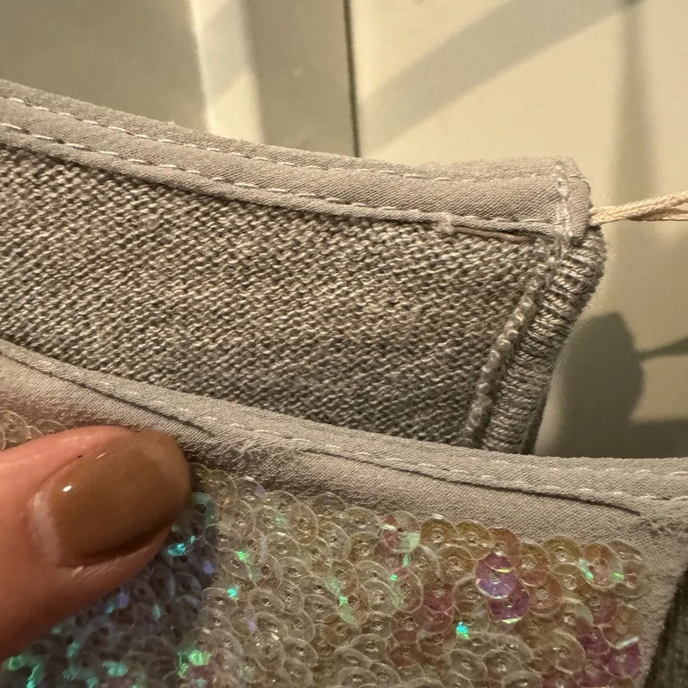 H&M Gray Sweater with Sparkly Sequin Collar Women’s M Holiday Party Top - Image 10